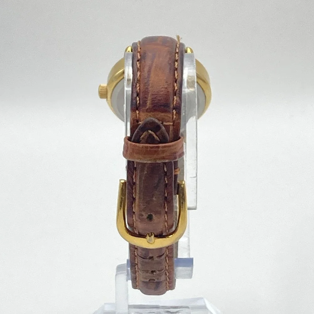 Vintage Timex Women's Watch 25mm Gold Tone Leather New Battery SMALL 7.5